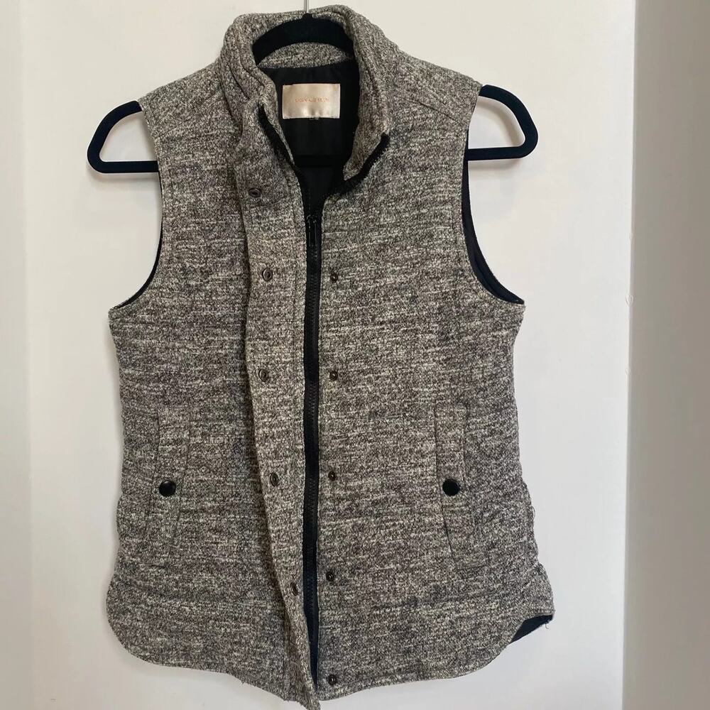 Stitch Fix Skies Are Blue Wels Quilted Puffer Vest Gray Women’s Size Small 2028